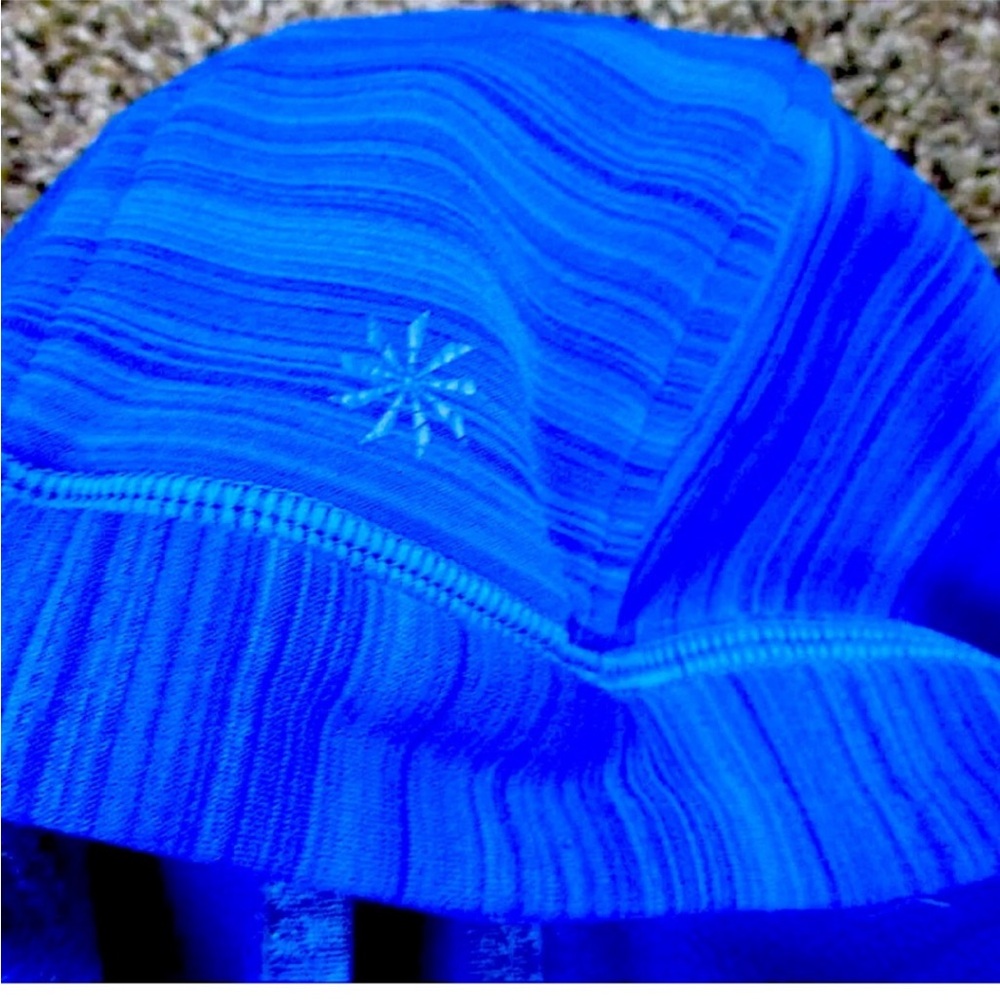 Athleta Striped strength hoodie macaw blue - Picture 7 of 12